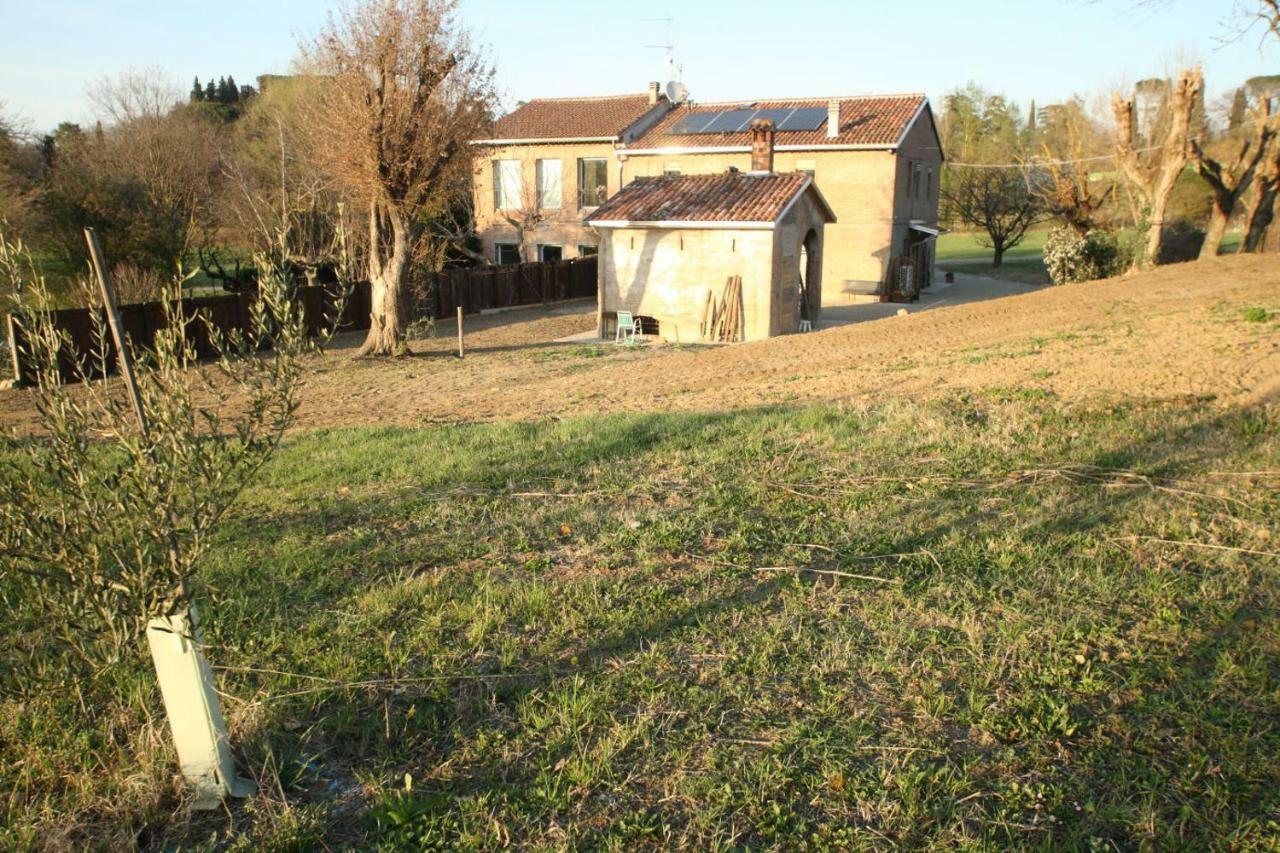 Agriturismo "La Fondazza" Villa Imola Kültér fotó